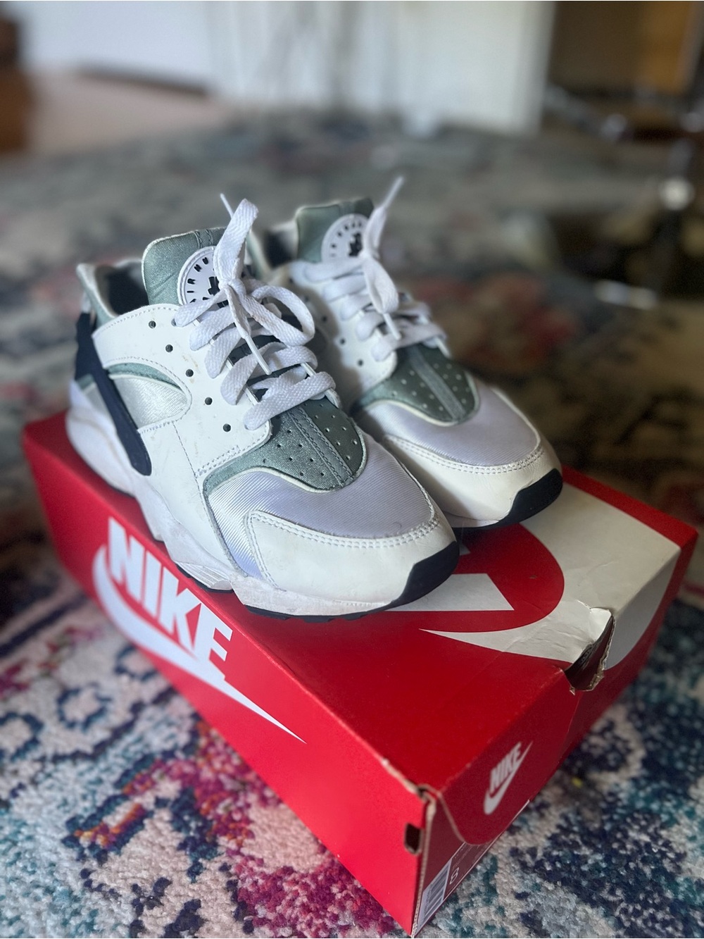 Nike huaraches, Gray, white, green and navy blue  Sneakers